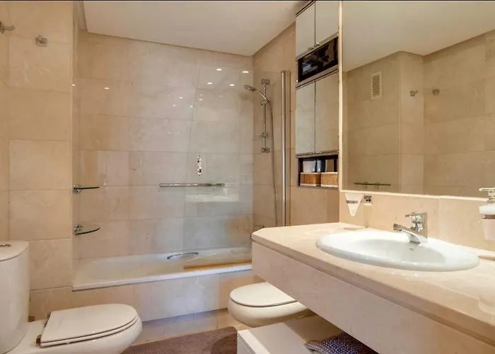Marina Banus Center Puerto Banus Апартаменти *